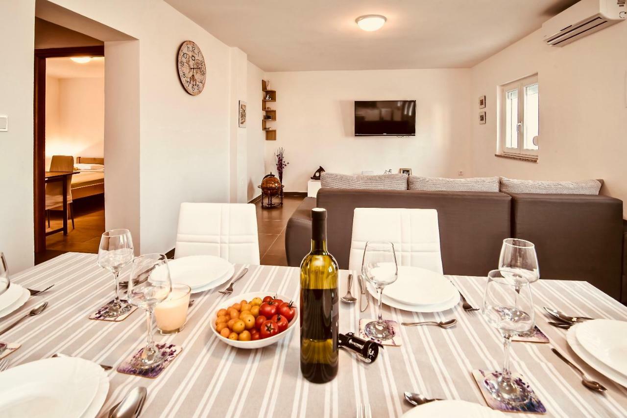 Bura Villa Vrbnik Luaran gambar